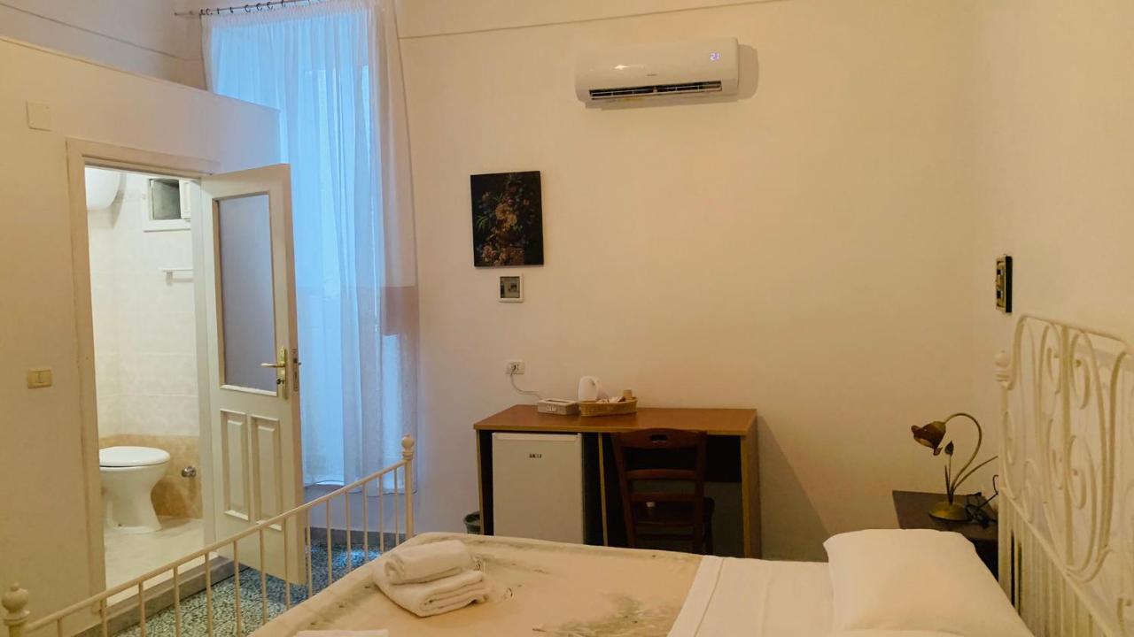 Colombo Apartment E Room В'єсте Екстер'єр фото