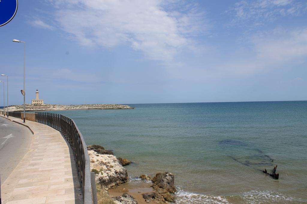 Colombo Apartment E Room В'єсте Екстер'єр фото